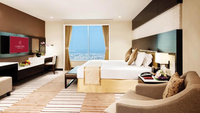 PENT-HOUSE