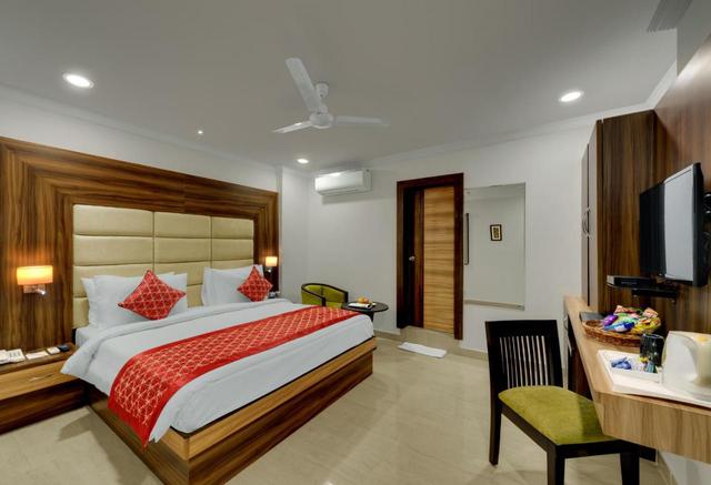 Executive Room